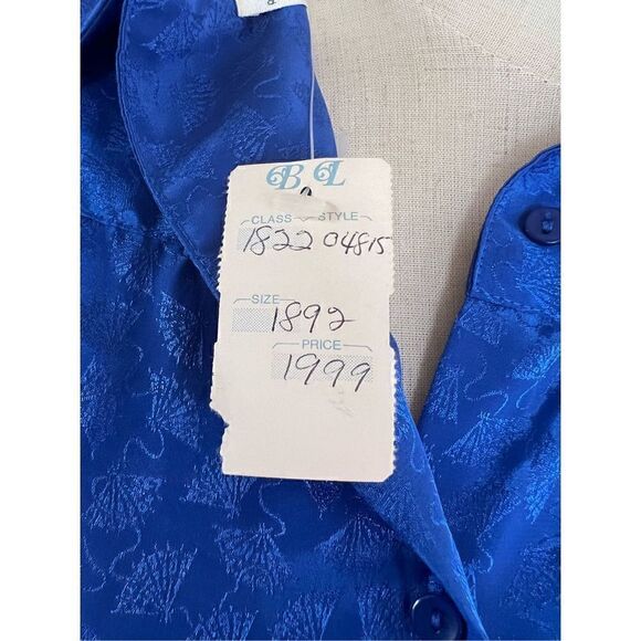 Vintage Blouse - Picture 6 of 6